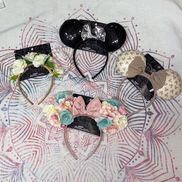 Disney Other - Disney Minnie Mouse ears bundle Aldi exclusive